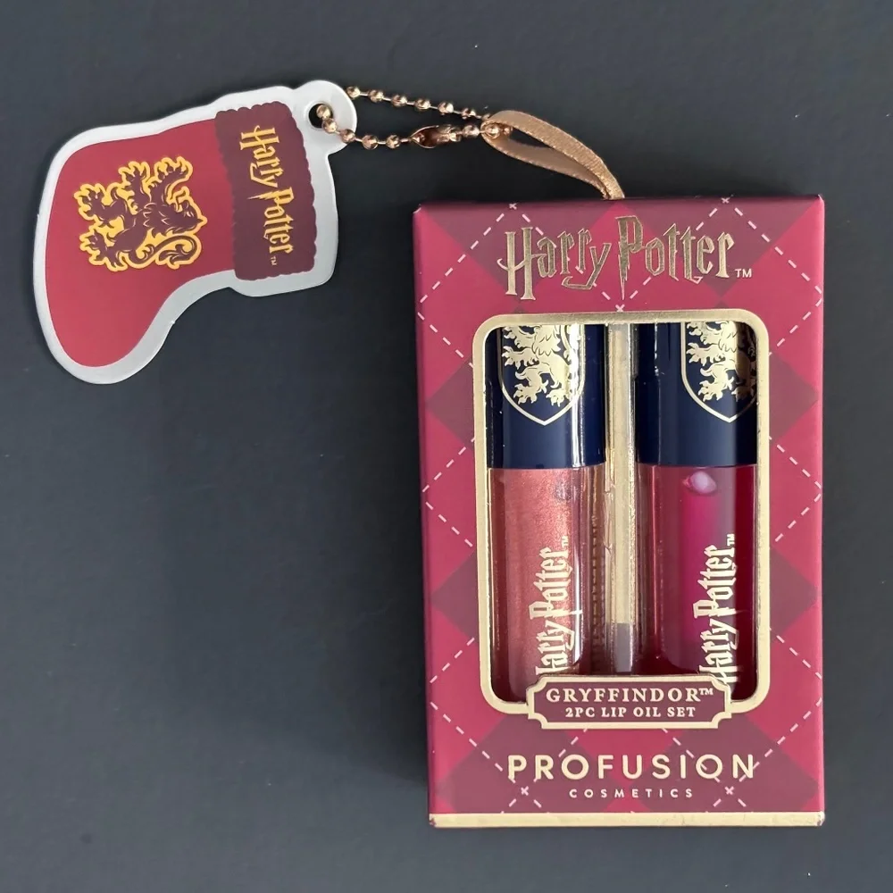 (4 LOT) Harry Potter Profusion Cosmetics Lip Oil 2-Piece Set Holiday Christmas